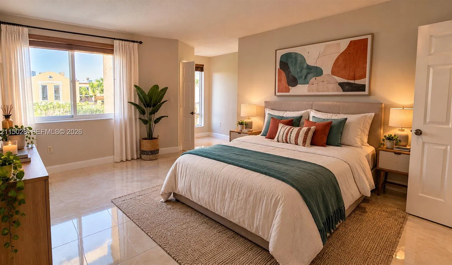 Coral Pointe — Photo 3