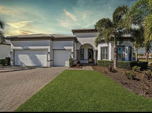 825 Seascape Pl, Sarasota, FL 34240