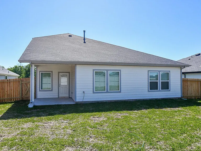 2720 Bryan Grove Ln — Photo 30