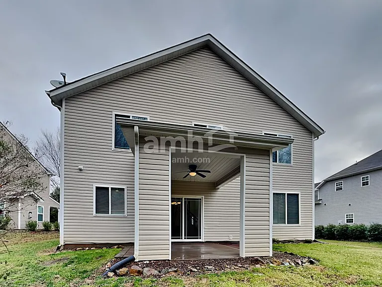 5823 Parkstone Dr — Photo 23