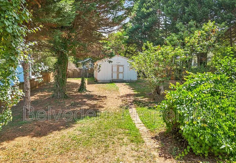 2320 Meadow Gate Dr — Photo 6