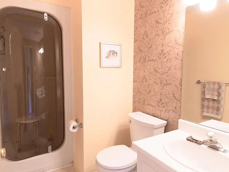 145 Fairway Cres #51 — Photo 9