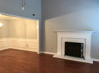 7250 Bailey Cove Rd SE, Huntsville, AL 35802