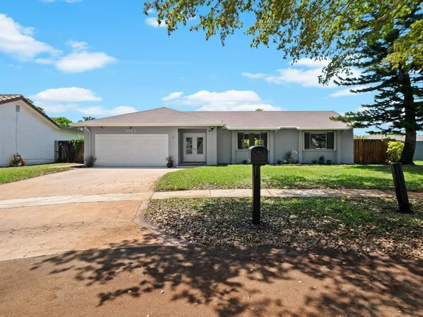 8669 SW 51st Street, Cooper City, FL 33328