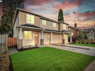 889 N Sumner St, Portland, OR 97217