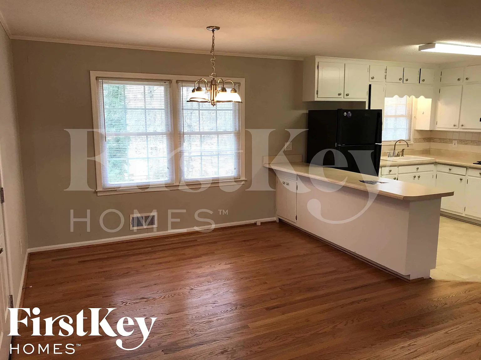 3 bed, 2.0 bath, 1170 sqft, $1,675 — Photo 4