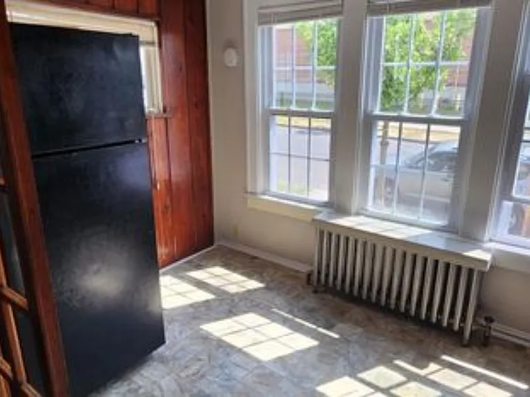 287 Myrtle Ave #1F — Photo 3