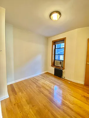 Rented by Waverly Realty Associates | media 21