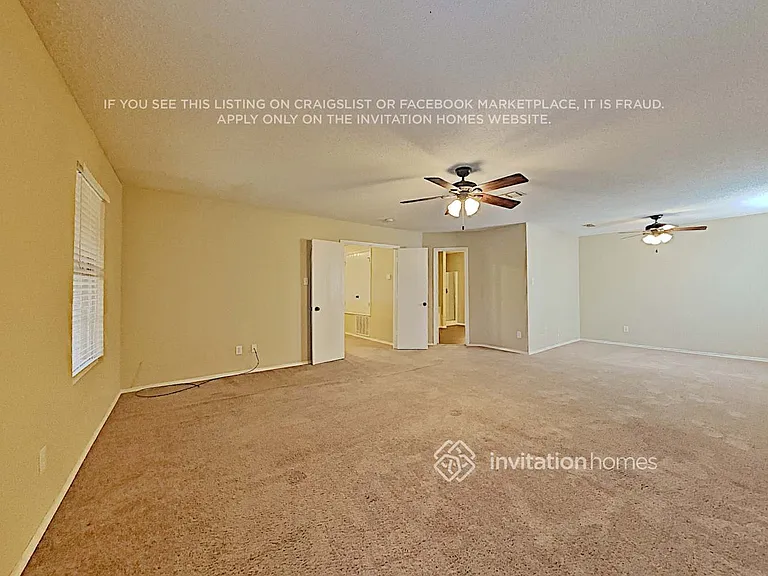 1537 Englewood Dr — Photo 15