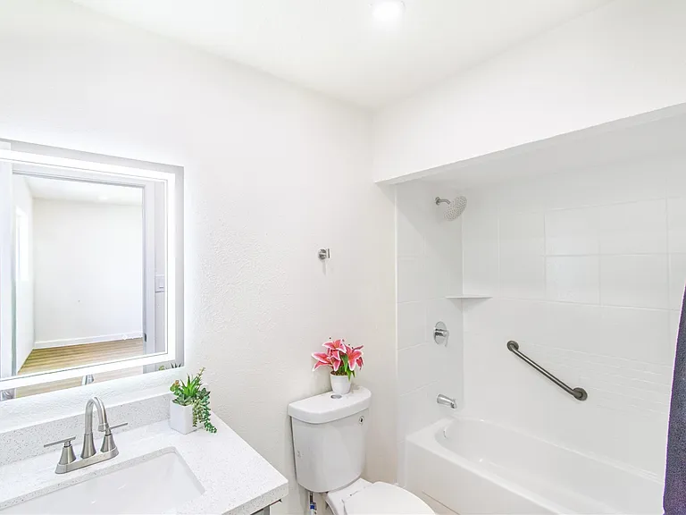 318 Willoughby Dr — Photo 18
