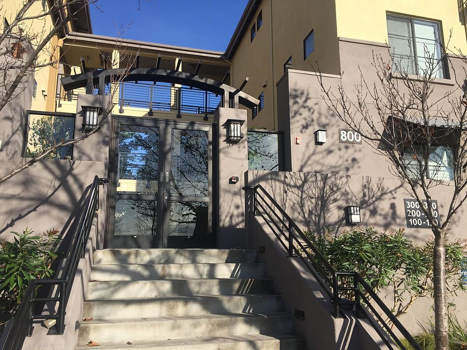 1st image of 800 N 8th St Unit 209