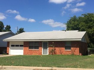1512 E Nancy St, Ada, OK 74820