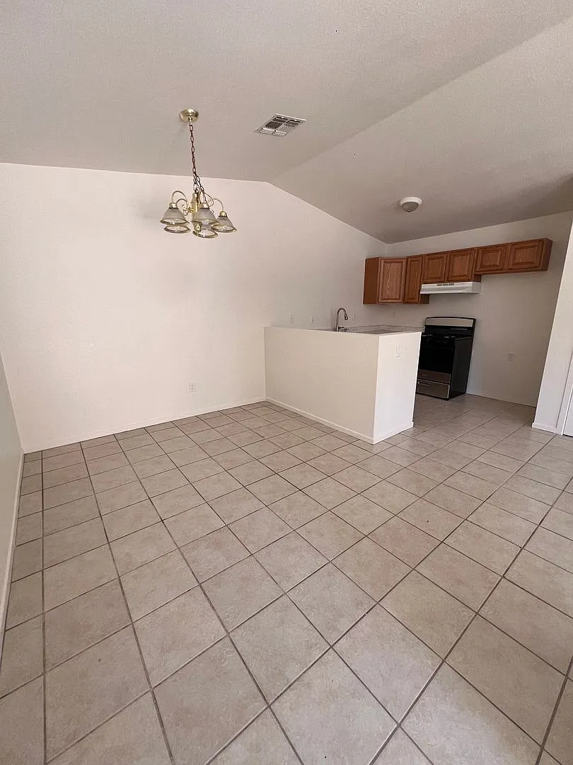GP -7221 Murray Lane — Photo 2
