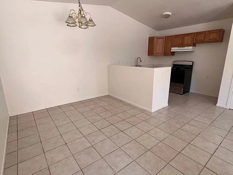 7221 Murray Ln — Photo 2