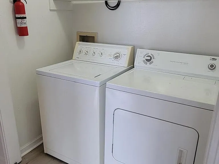 101 Vieux Orleans Cir #B — Photo 7