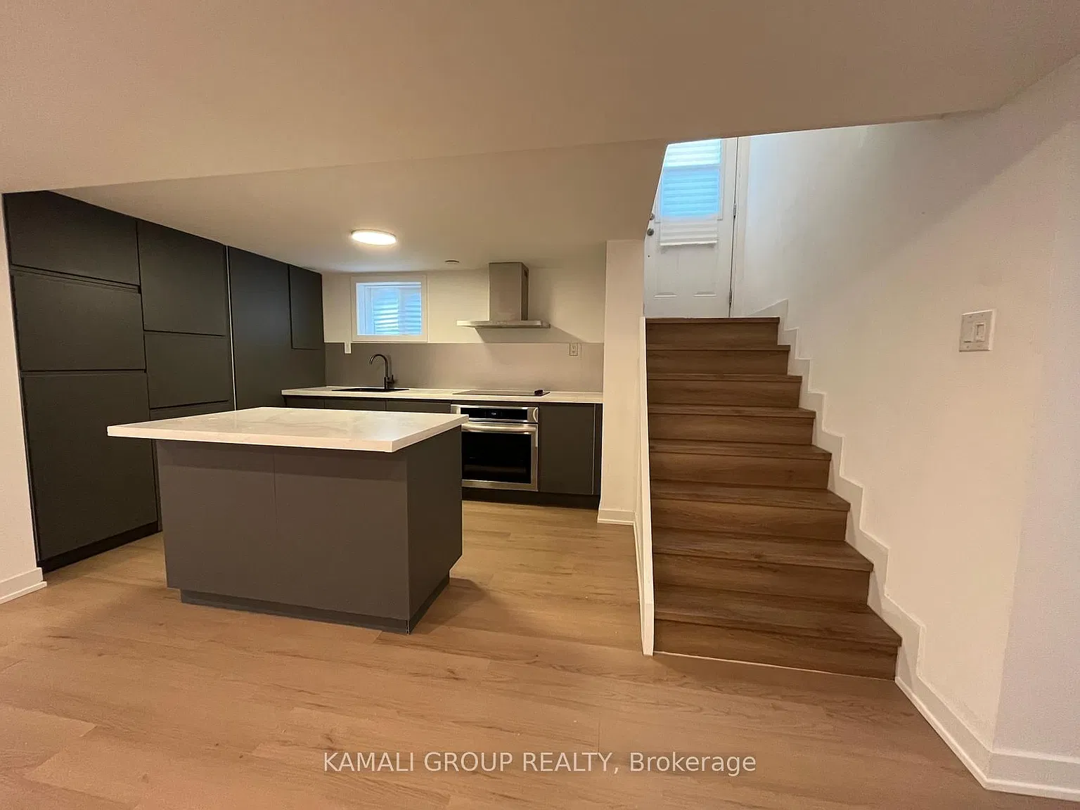 2 bed, $1,700 — Photo 3
