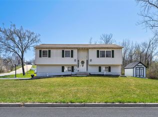 14 Beth Pl, Middletown, NY 10940