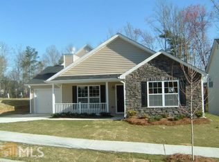 122 Meadow Ct, Fairburn, GA 30213