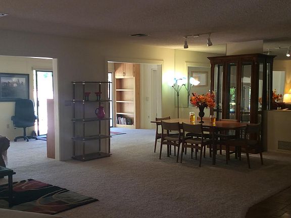3rd image of 345 E Paseo De Golf