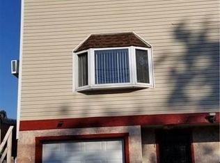 224 Flax Hill Rd, Norwalk, CT 06854