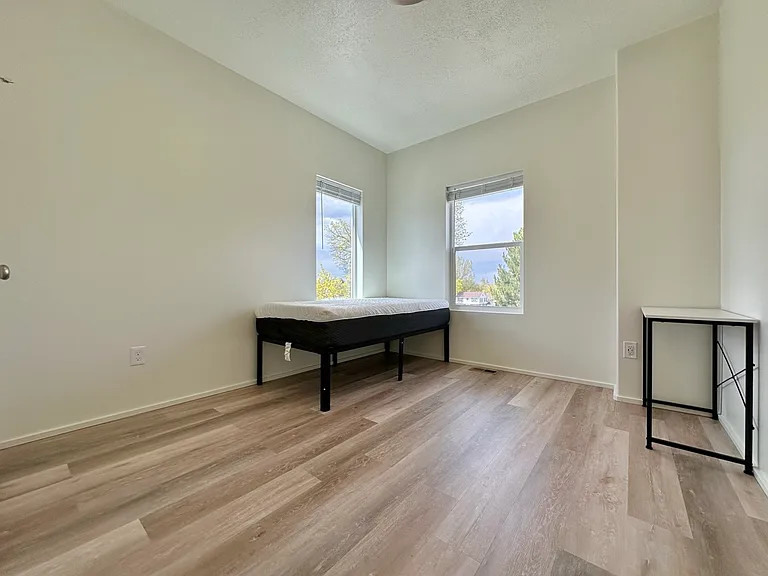 456 N 600 E — Photo 18
