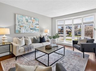 2348 Greenbank Trl, Burlington, ON