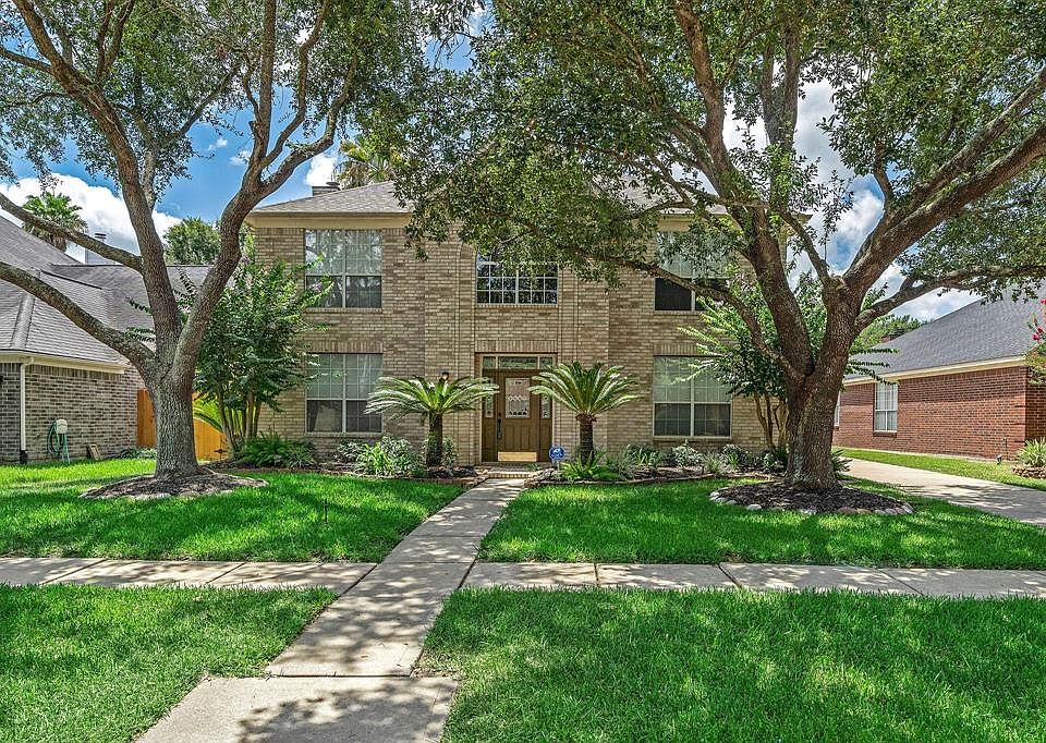 1st image of 22811 Crested Lark Ct
