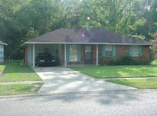 1905 Landry Dr, Baker, LA 70714