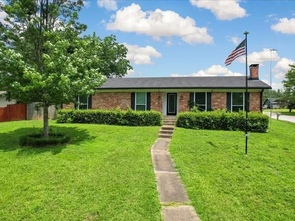 1009 Sequoyah Ln, Longview, TX 75605