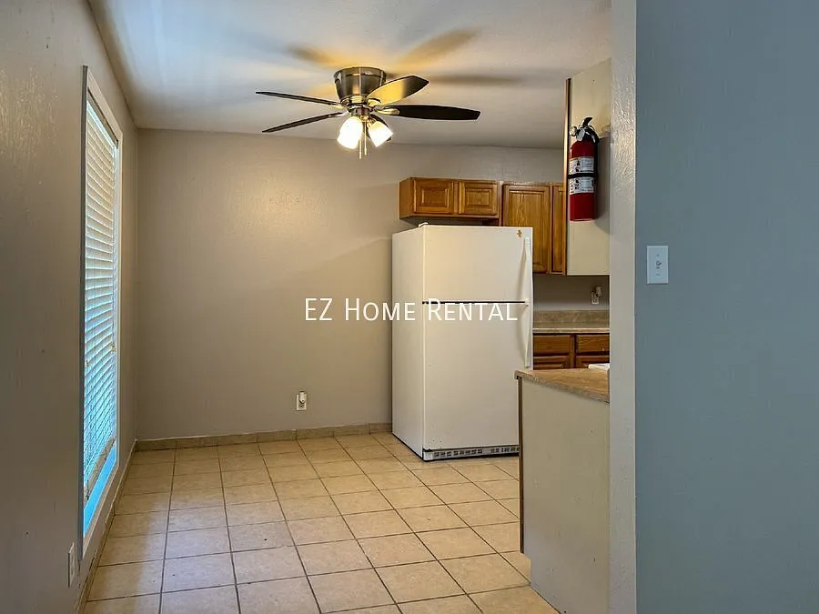 Only $99 To Move In! | Immediate Move-In | Texas City — Photo 3