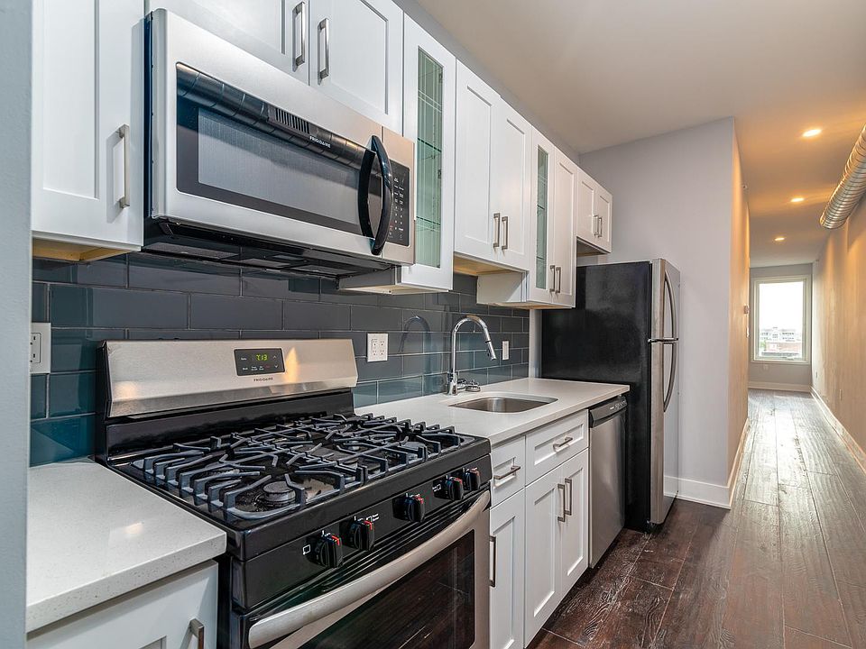 1 BR unit 3B