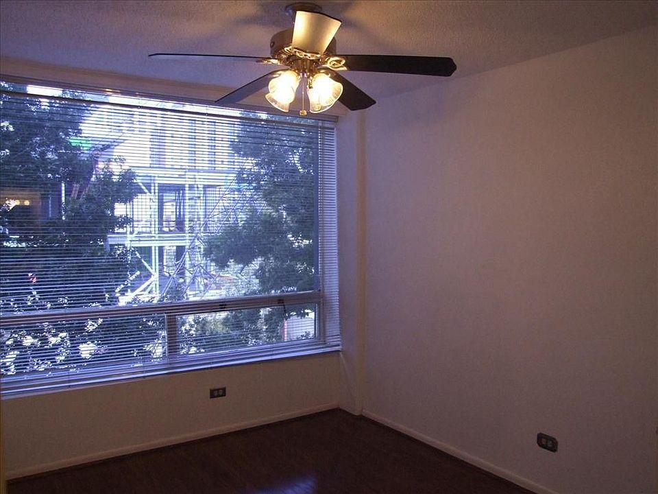 2nd image of 1212 Guadalupe St APT 304