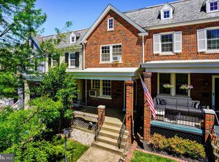 3749 W St NW, Washington, DC 20007