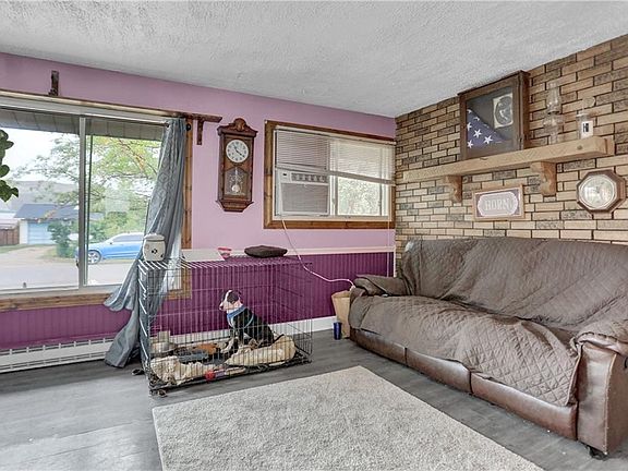 3rd image of 1104 Kinsey Ave