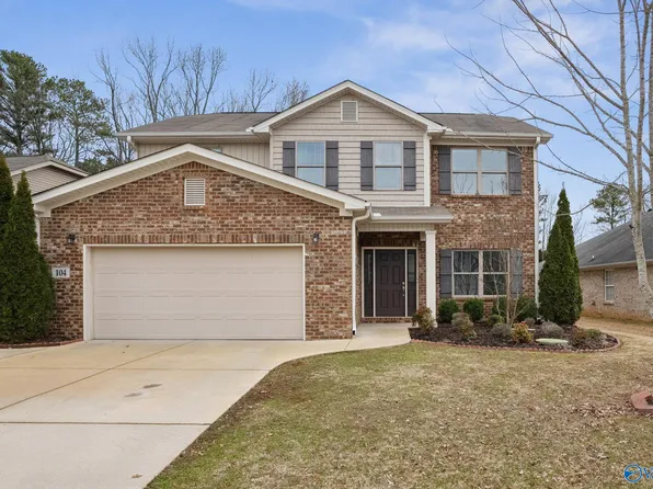 104 Harness Dr, Huntsville, AL 35806