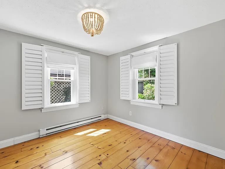 57 Lake Dr — Photo 19