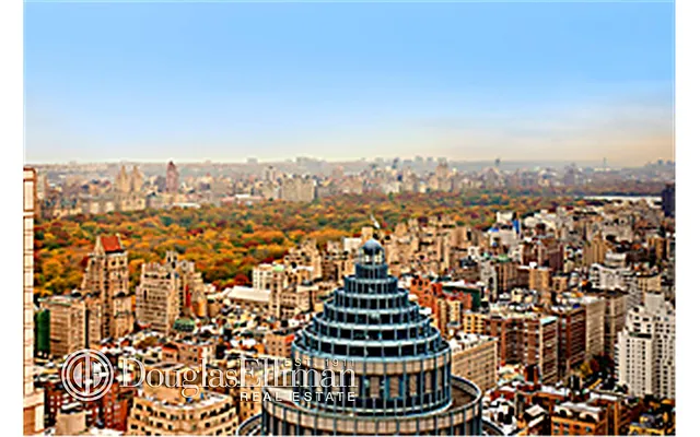 Sold by Douglas Elliman | media 8