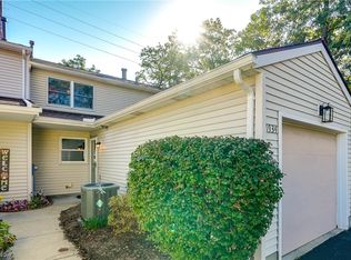 1934 Lillian Rd, Stow, OH 44224