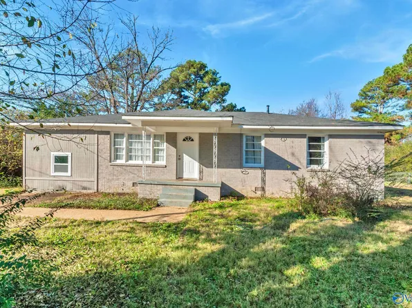 3509 Fay St NW, Huntsville, AL 35810