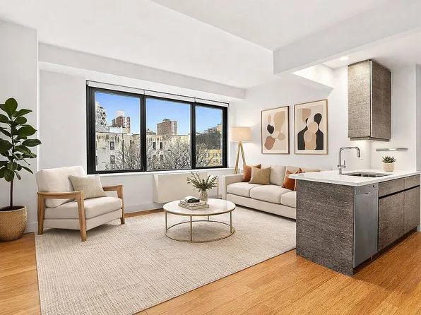 305 W 16th St APT 4A, New York, NY 10011