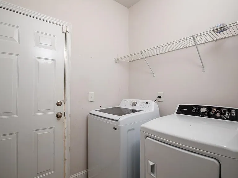 1208 Ficus Dr — Photo 20