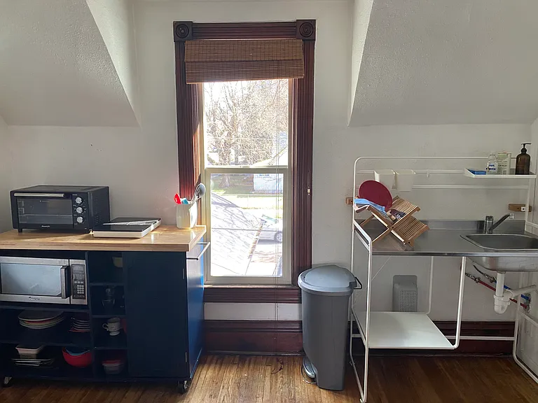 1603 W Clarke Ave — Photo 6