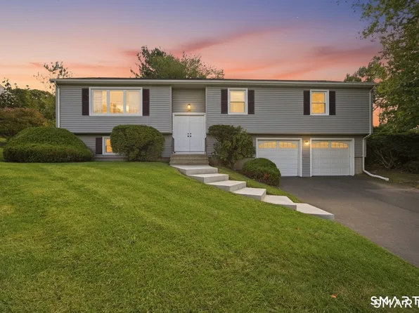 180 Country Hill Drive, West Haven, CT 06516