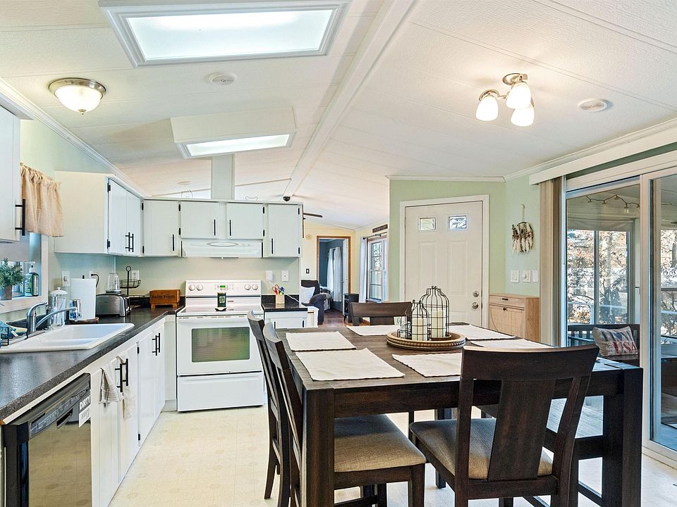 13 N. Dewberry Lane, Rochester, NH 03867 Zillow