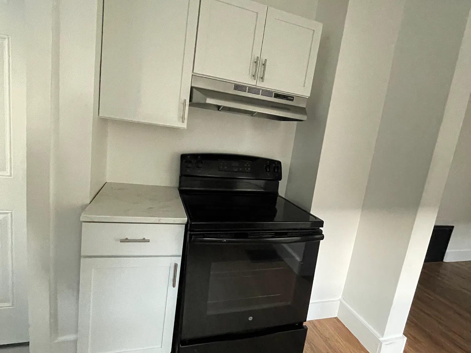 1 bed, 1100 sqft, $850 — Photo 3