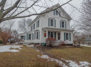 17 Avon St, Hantsport, NS B0P 1P0