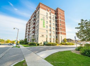 39 New Delhi Dr #209, Markham, ON L3S0E1
