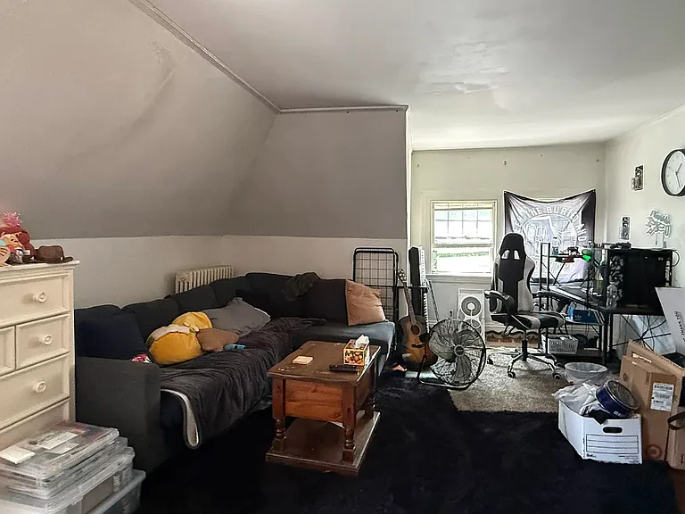 149 Naples Rd #3B — Photo 2