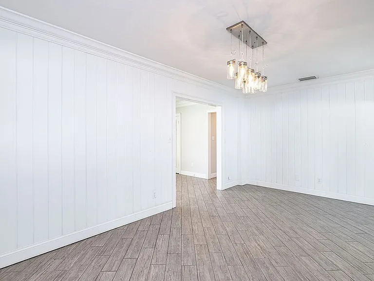 4200 W Beachway Dr — Photo 21