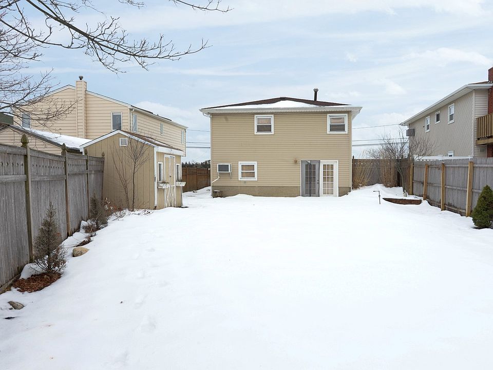 818 Blvd, Lindenhurst, NY 11757 Zillow